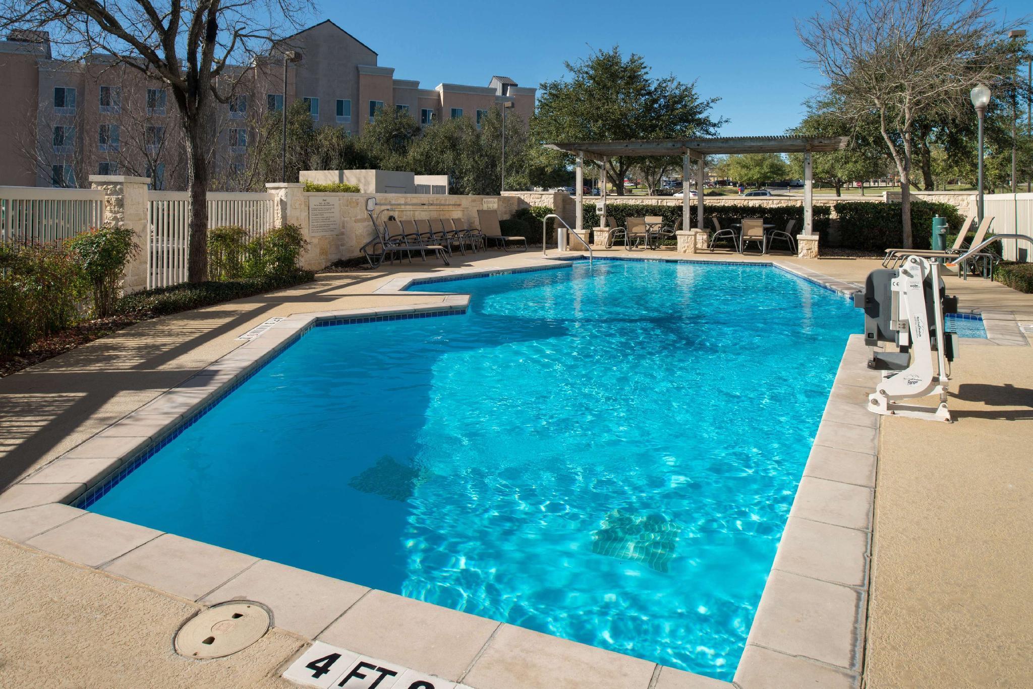 Hampton Inn And Suites Schertz Extérieur photo